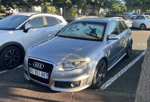 Audi RS4 Avant B7