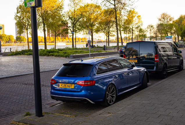 Audi RS4 Avant B8