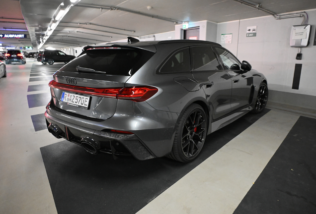 Audi RS5 Avant B10