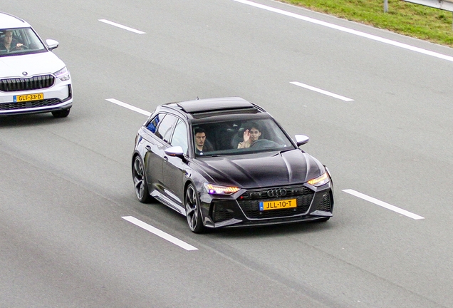 Audi RS6 Avant C8