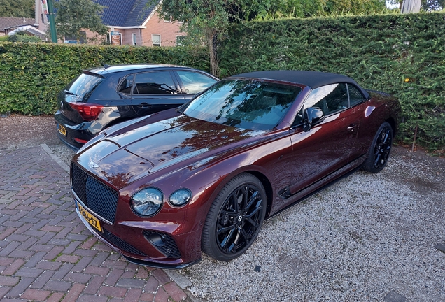 Bentley Continental GTC V8 S 2023