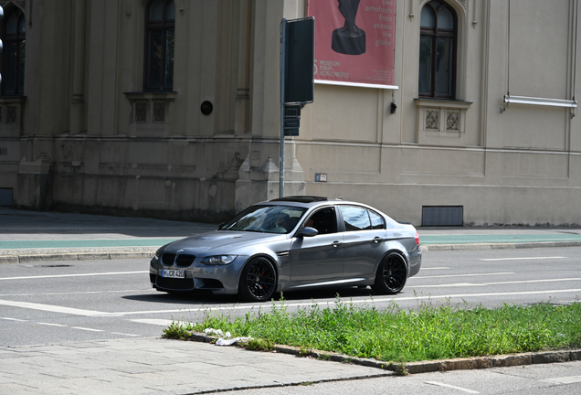 BMW M3 E90 Sedan 2009