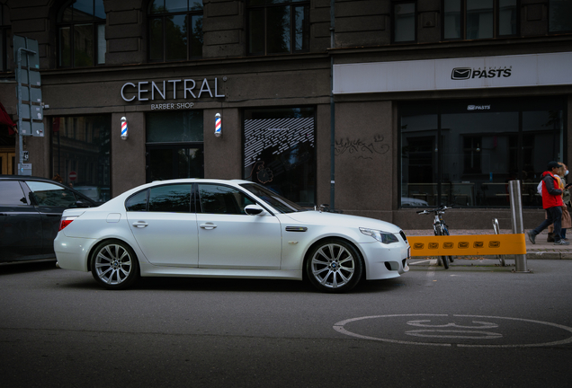 BMW M5 E60 2007
