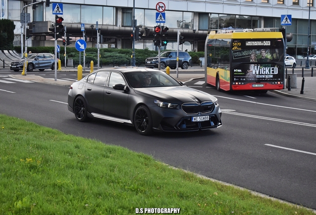 BMW M5 G90