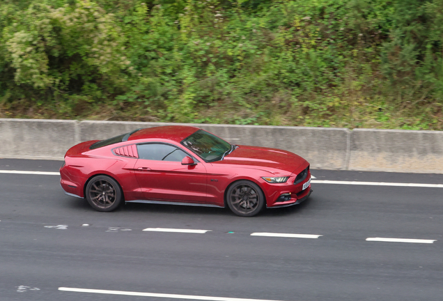 Ford Mustang GT 2015