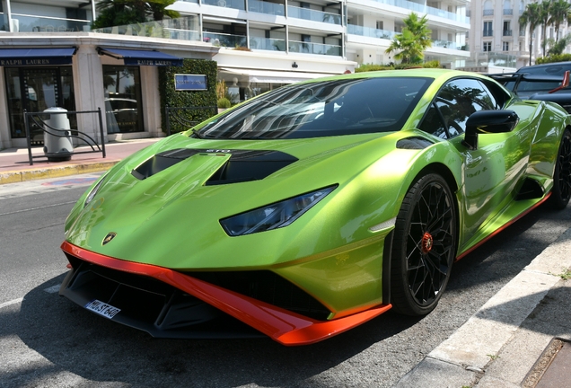 Lamborghini Huracán LP640-2 STO