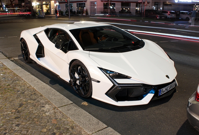 Lamborghini Revuelto
