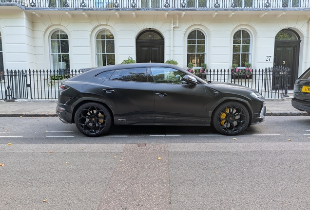 Lamborghini Urus Performante
