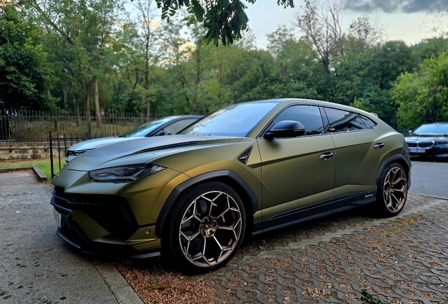 Lamborghini Urus Performante