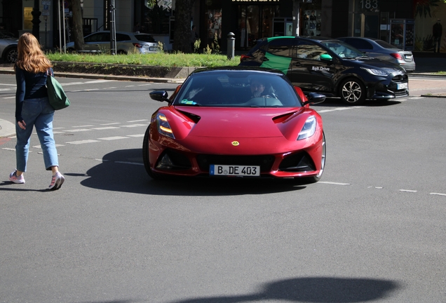 Lotus Emira