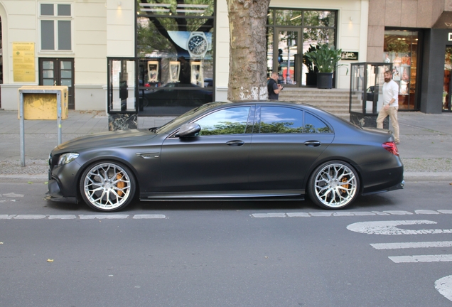 Mercedes-AMG E 63 S W213