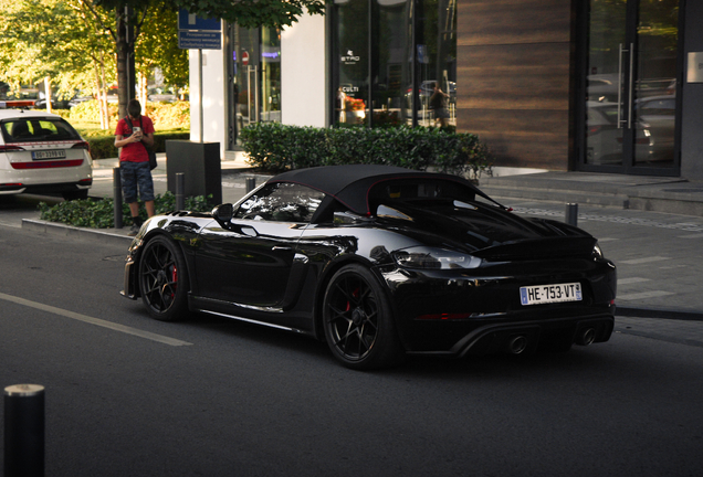 Porsche 718 Spyder RS Weissach Package