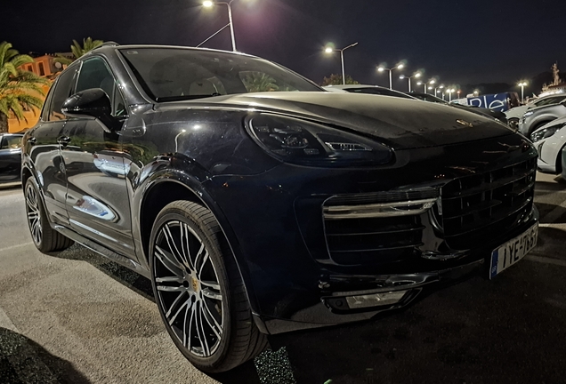 Porsche 958 Cayenne Turbo S MkII