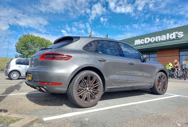 Porsche 95B Macan Turbo MkI