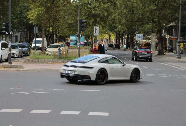 Porsche 992 Carrera GTS MkII