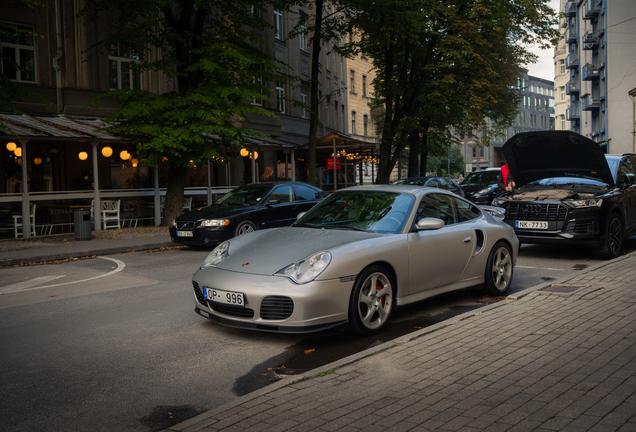 Porsche 996 Turbo