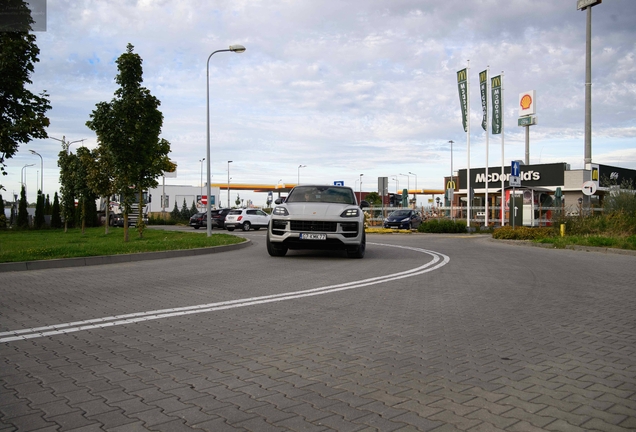 Porsche Cayenne Coupé Turbo E-Hybrid