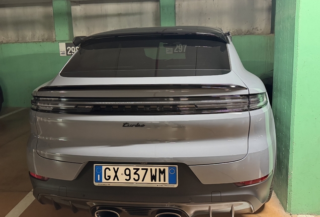 Porsche Cayenne Coupé Turbo E-Hybrid