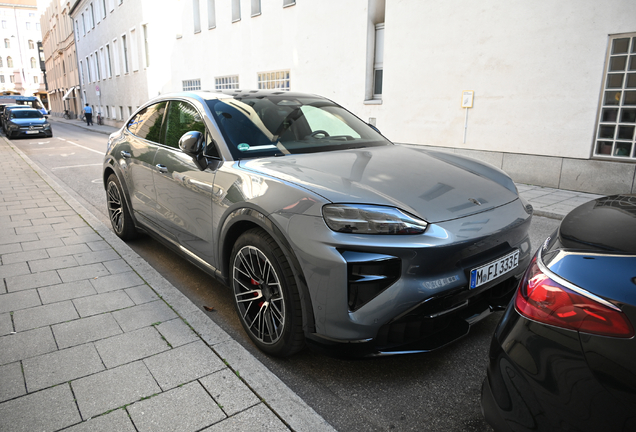 Porsche Cayenne Turbo Coupé Electric