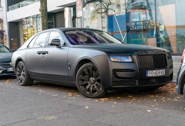 Rolls-Royce Ghost Black Badge 2021