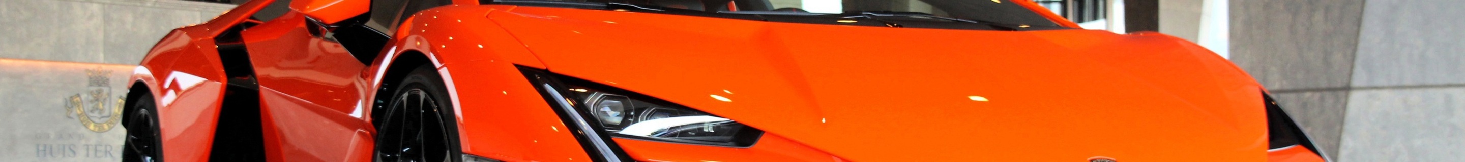 Lamborghini Revuelto