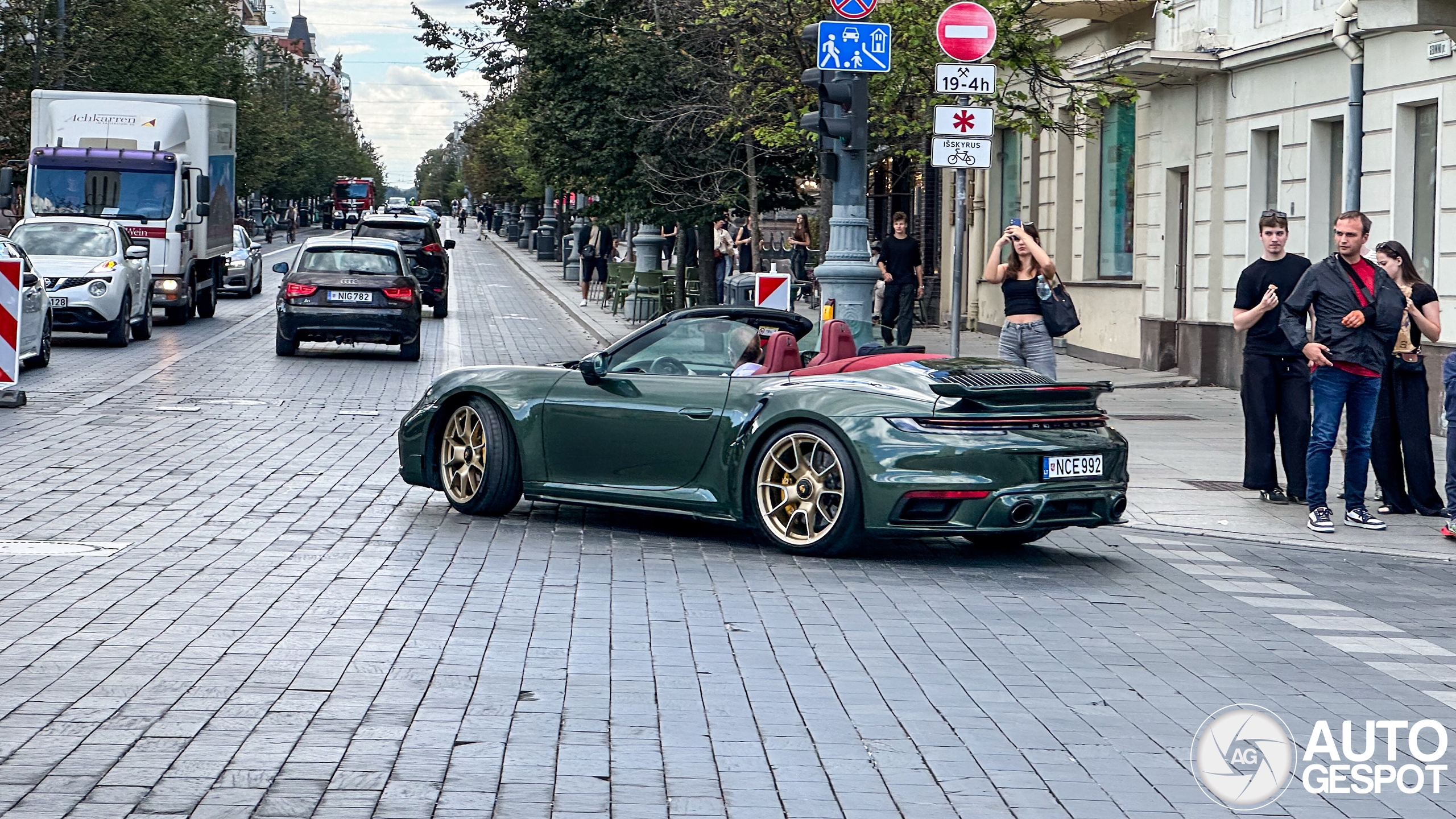 Porsche 992 Turbo S Cabriolet MkI