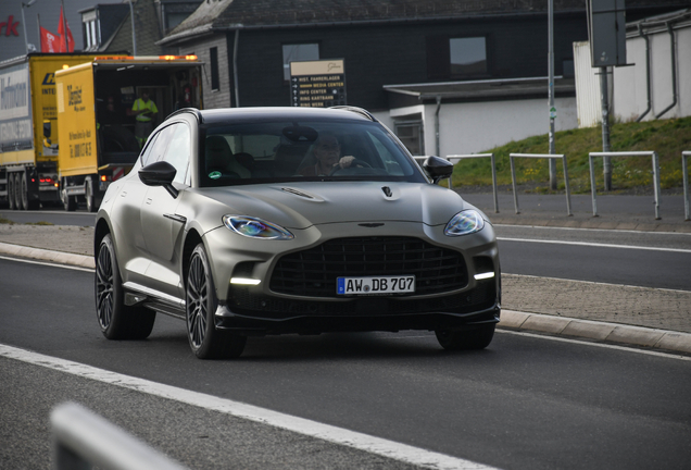 Aston Martin DBX707