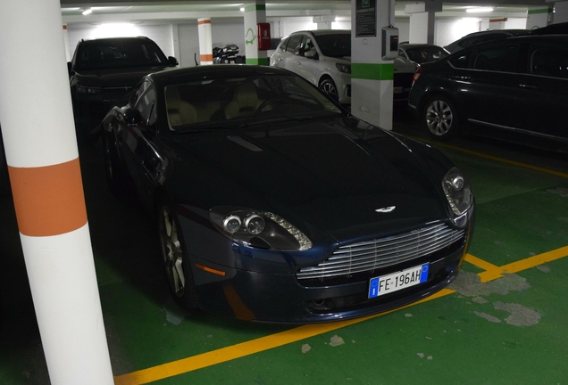 Aston Martin V8 Vantage