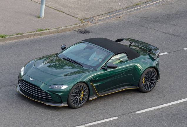 Aston Martin V8 Vantage Formula 1 Edition Roadster