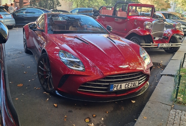 Aston Martin Vantage 2024