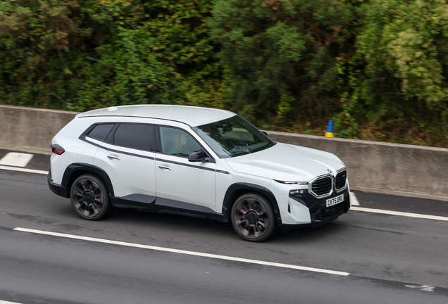 BMW XM G09
