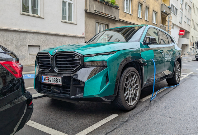 BMW XM G09