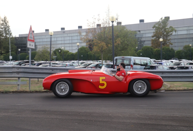 Ferrari 375 MM Spider by PininFarina