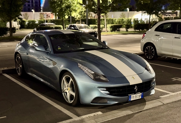 Ferrari FF