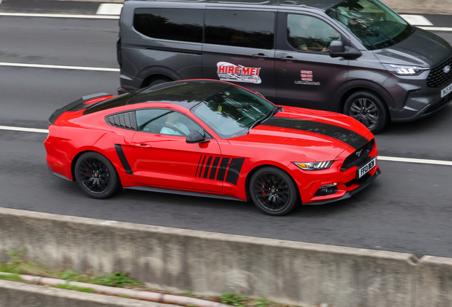 Ford Mustang GT 2015
