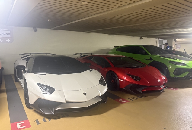 Lamborghini Aventador LP750-4 SuperVeloce Roadster