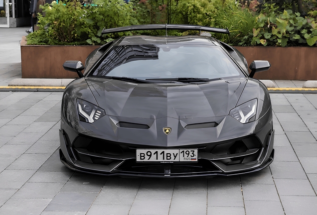 Lamborghini Aventador LP770-4 SVJ