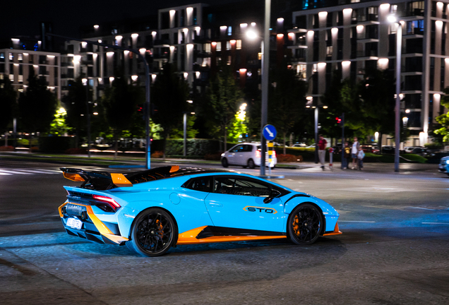 Lamborghini Huracán LP640-2 STO