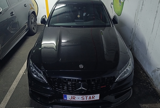 Mercedes-AMG C 63 S W205