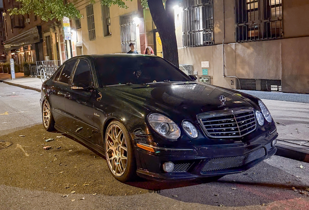 Mercedes-Benz E 63 AMG