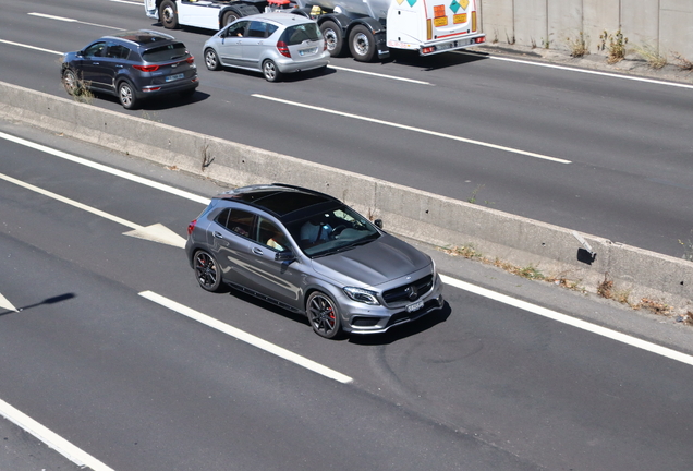 Mercedes-Benz GLA 45 AMG X156