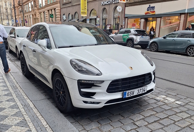Porsche 95B Macan GTS MkI