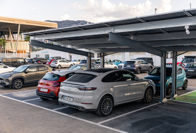 Porsche Cayenne Coupé Turbo S E-Hybrid