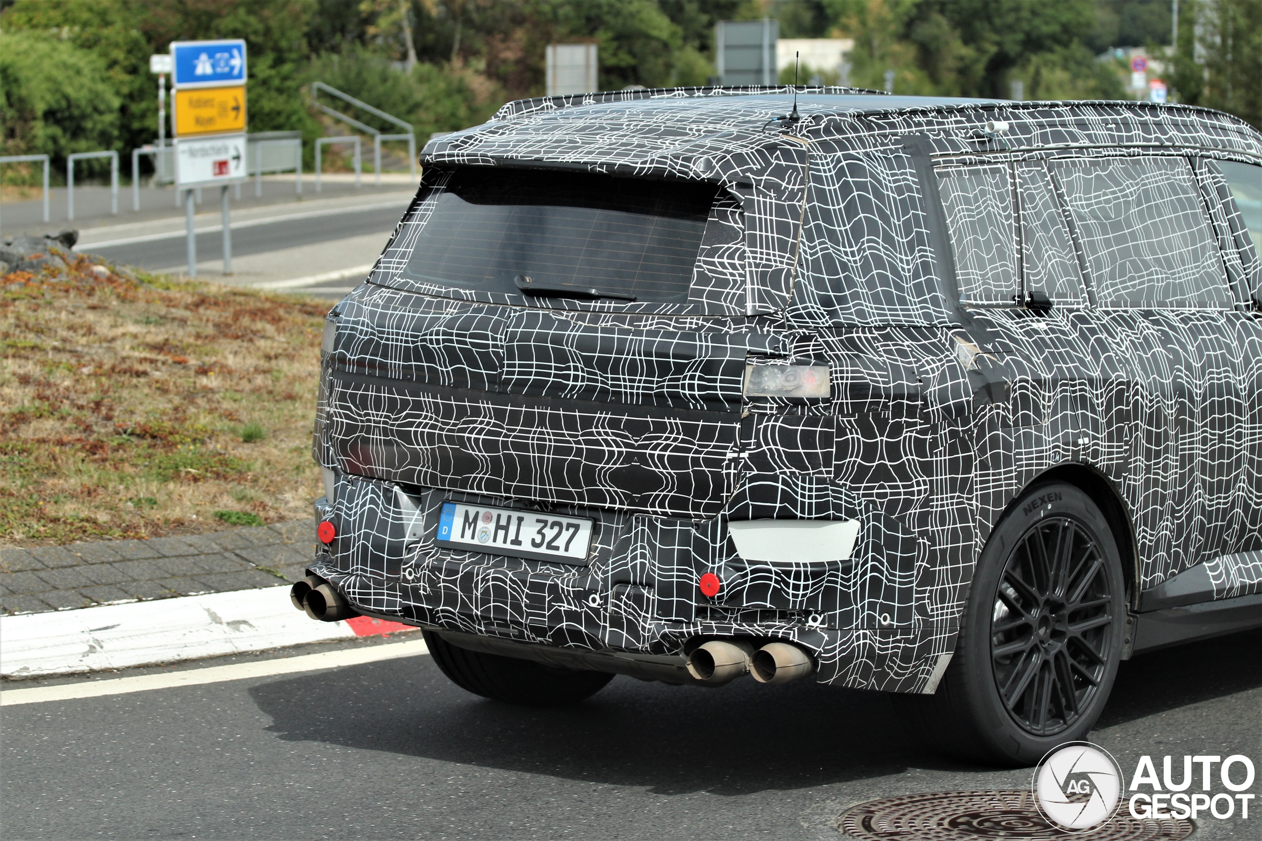 Bmw x7 m60 g67