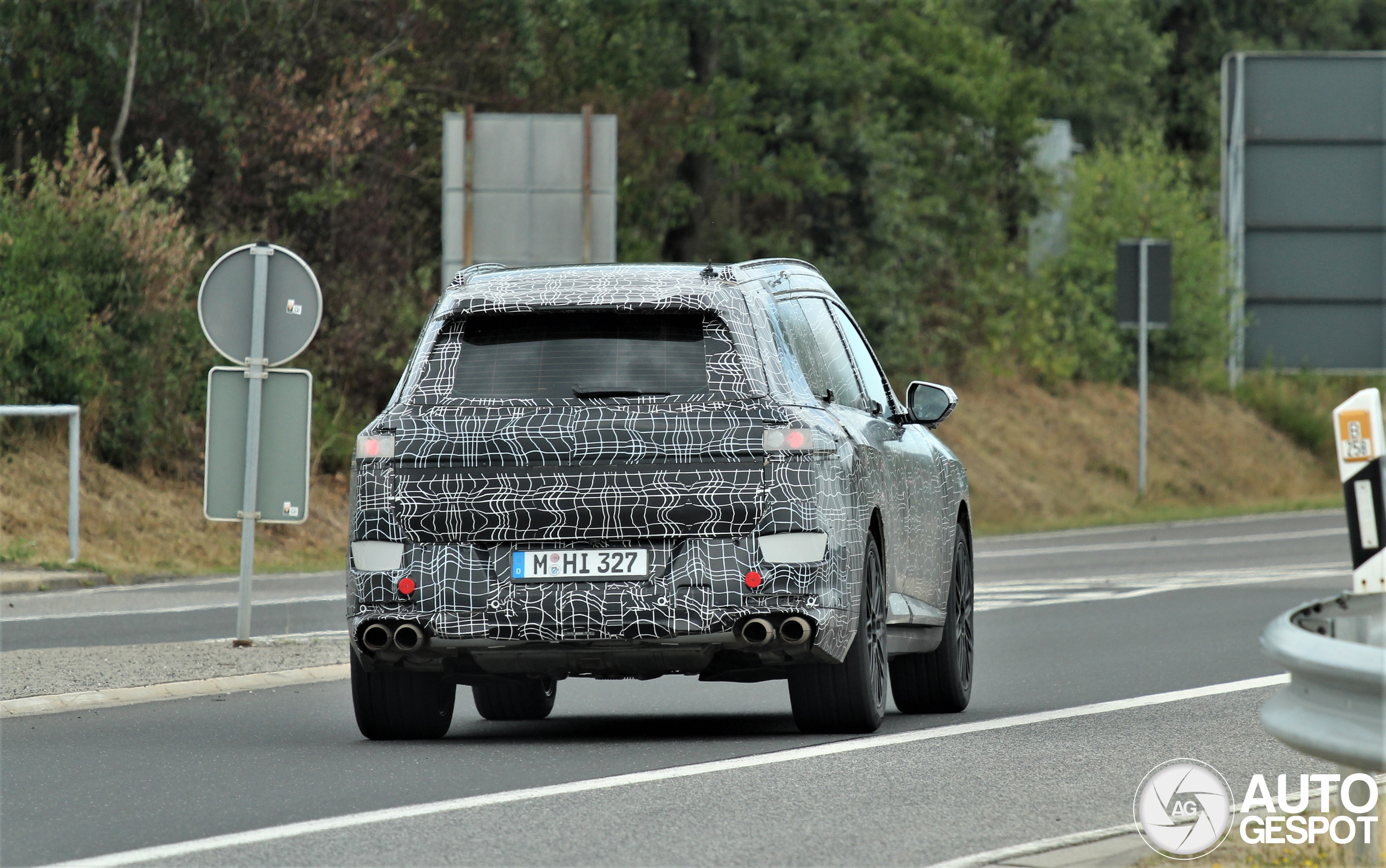 Bmw x7 m60 g67