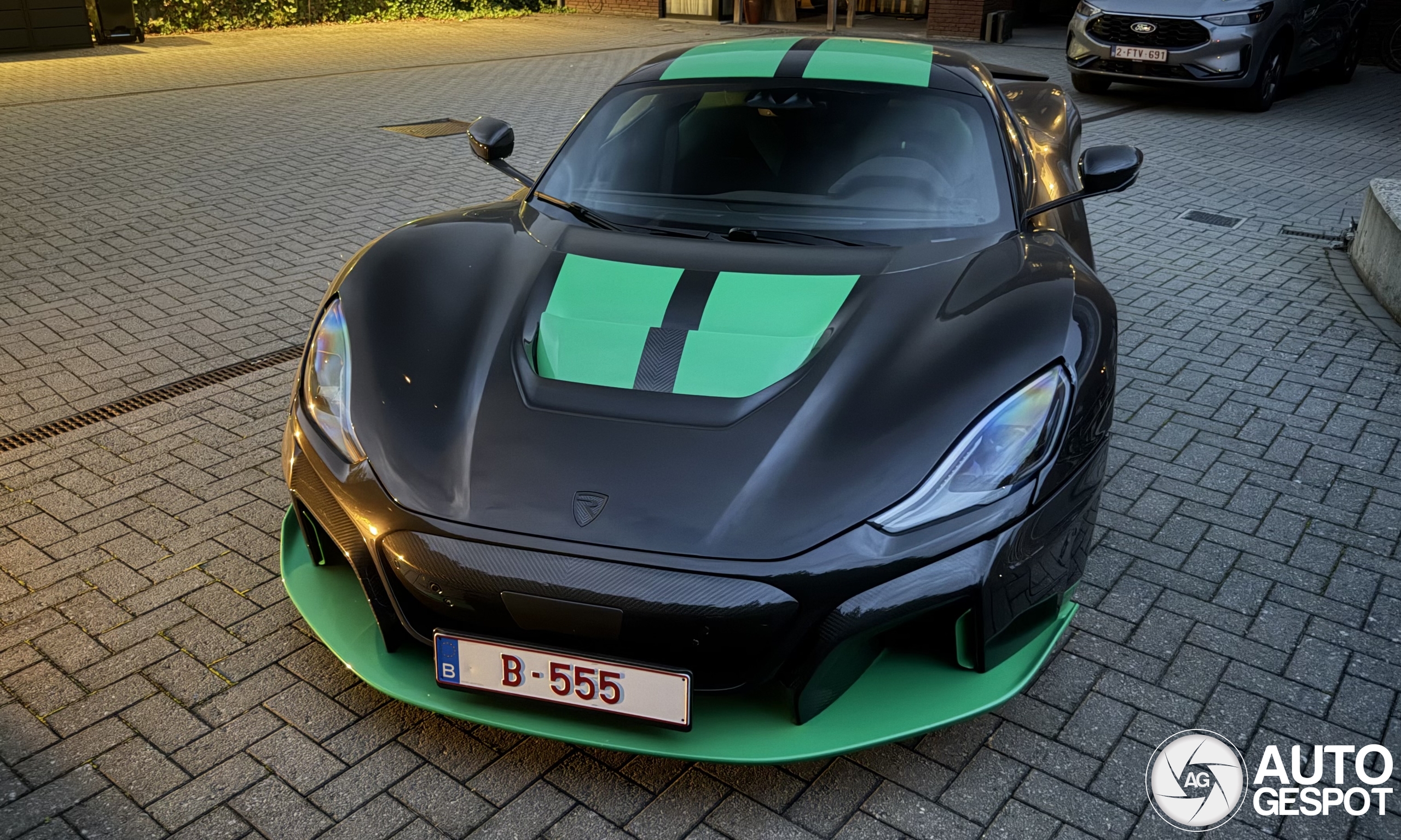 1 van 12 wereldwijd: Rimac Nevera Time Attack gespot bij onze zuiderburen!