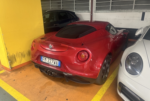 Alfa Romeo 4C Coupé