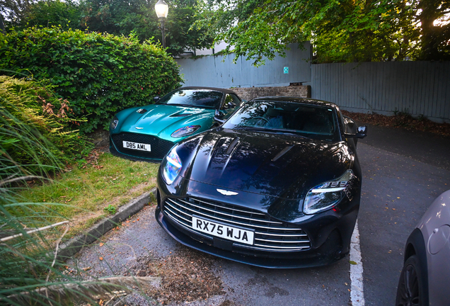 Aston Martin DB12 Volante