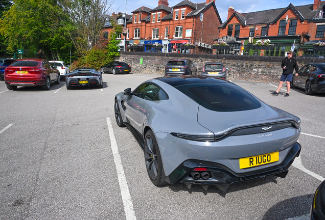 Aston Martin V8 Vantage 2018