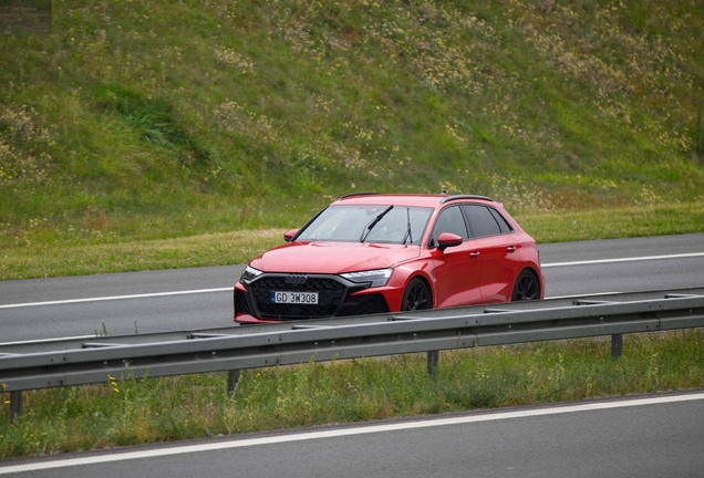 Audi RS3 Sportback 8Y 2025